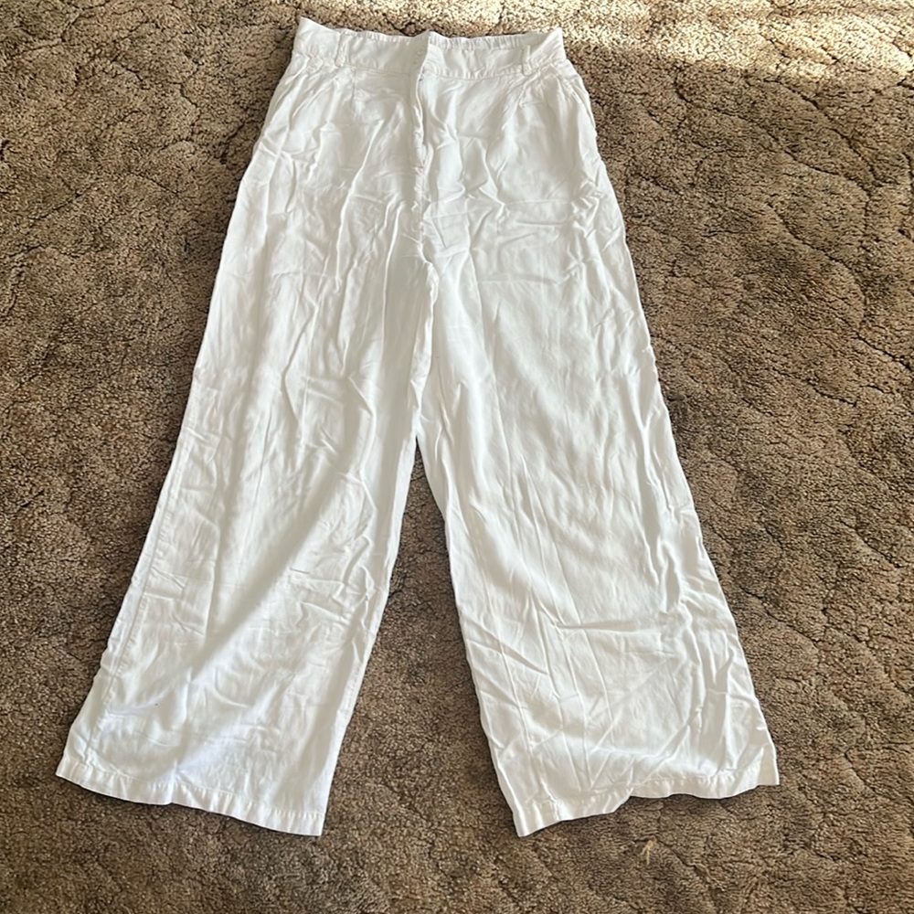 White Thread and Supply dress pants size L